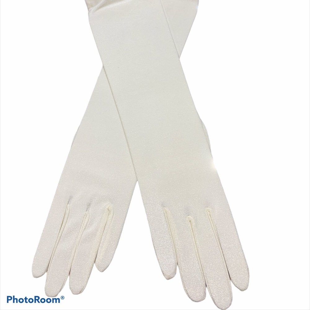 Ivory full length gloves
